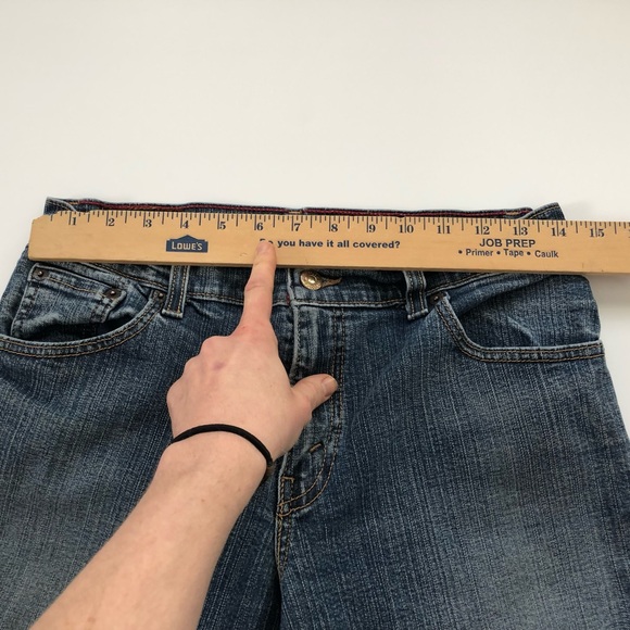 Levi’s 550 distressed cropped flare - Picture 2 of 15